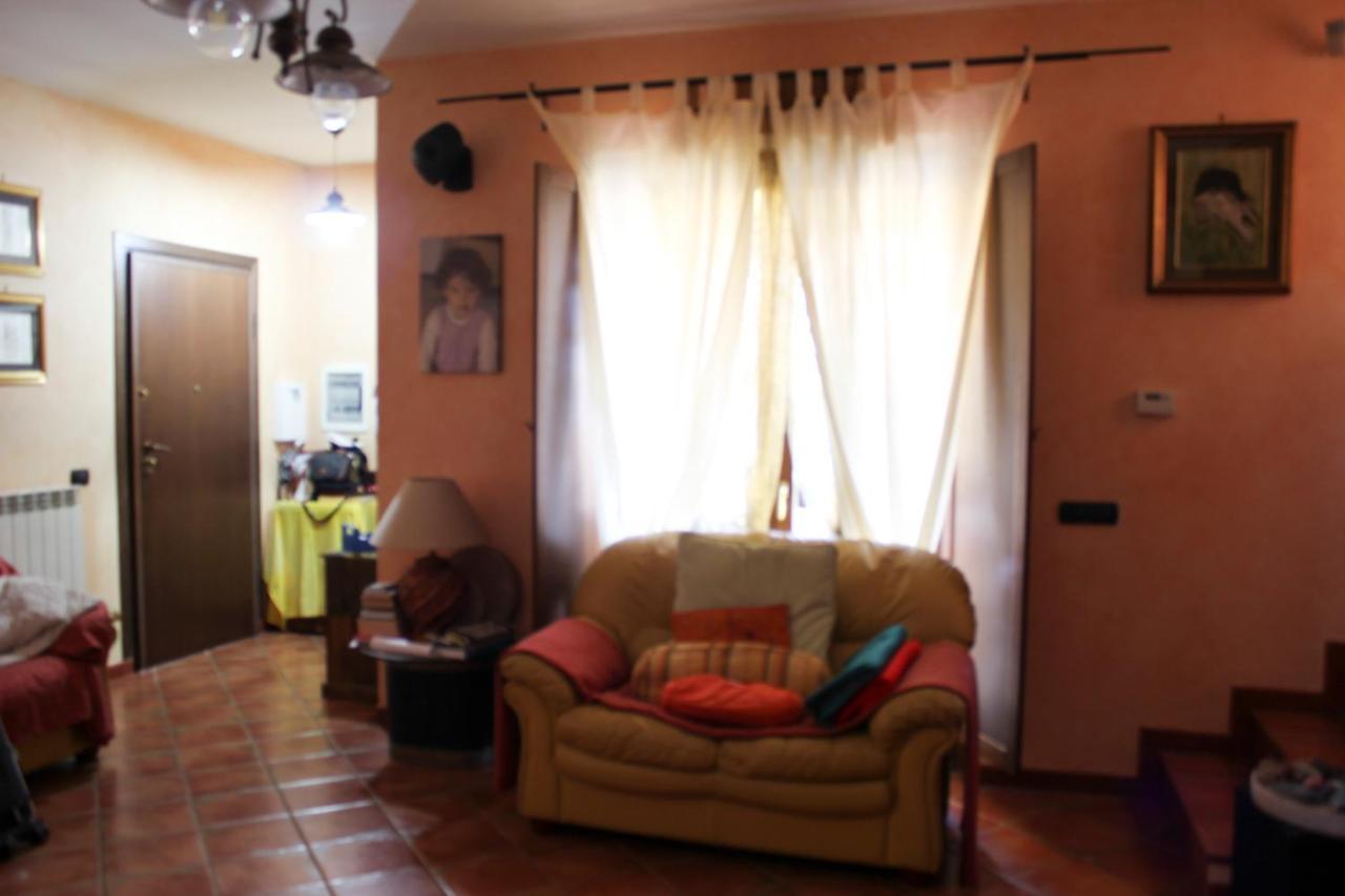 Paoline'S Suite In Villa ฟิวมิชีโน ภายนอก รูปภาพ
