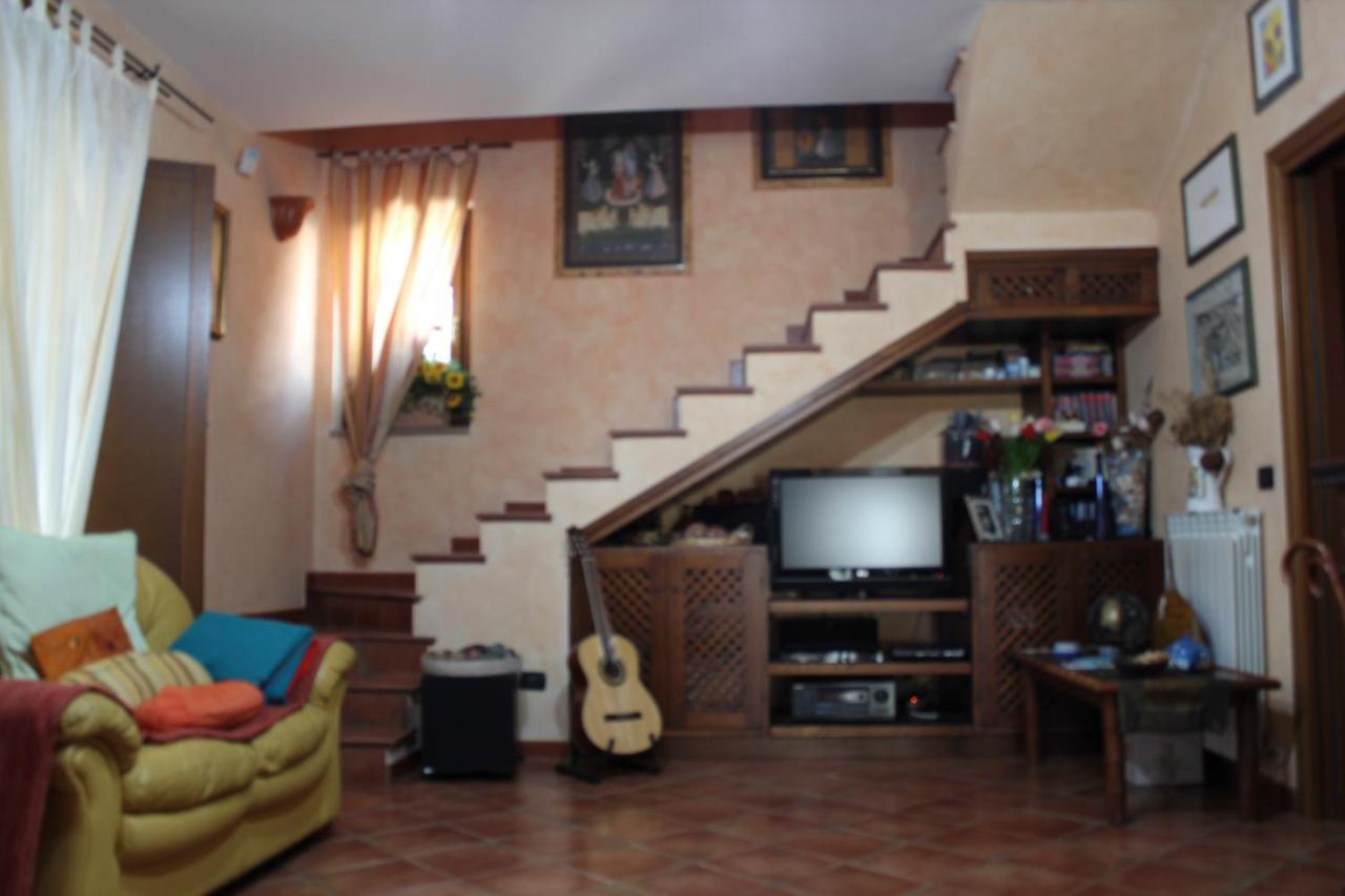 Paoline'S Suite In Villa ฟิวมิชีโน ภายนอก รูปภาพ